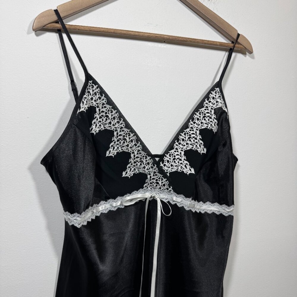 Delicates Black Lace Trim Slip Dress Night Gown Women's Size Large - Picture 2 of 5